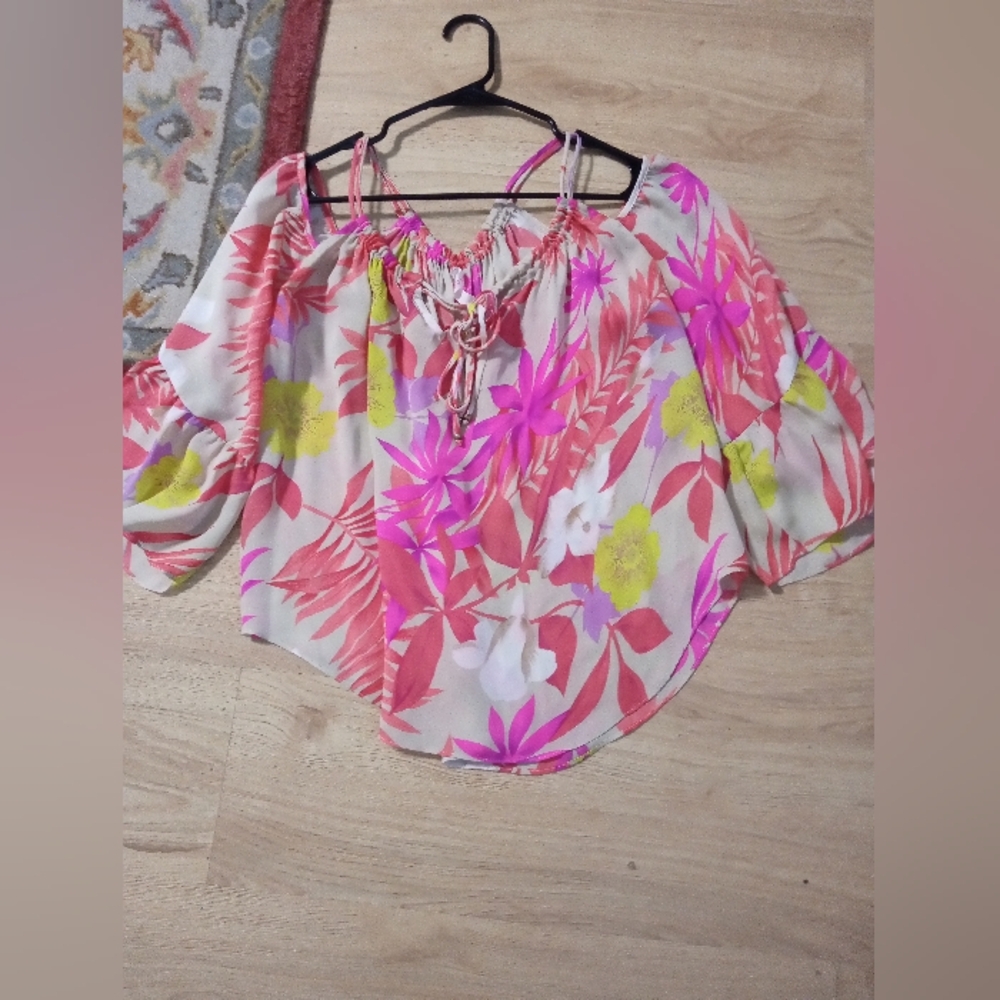 Alice and Trixie blouse